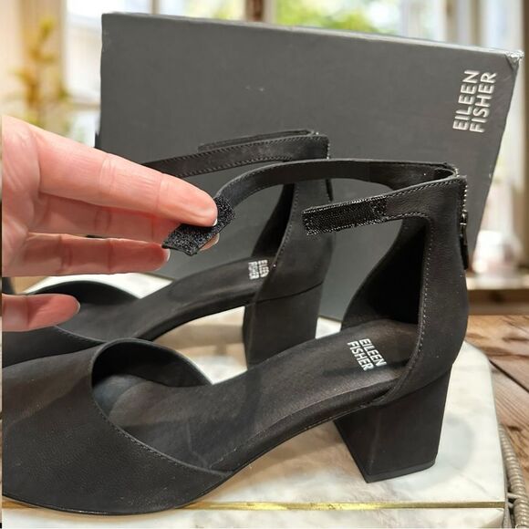 EILEEN FISHER Indi Tumbled Nubuck Pump Closed Toe Ankle Strap Size 8.5 - Picture 8 of 15